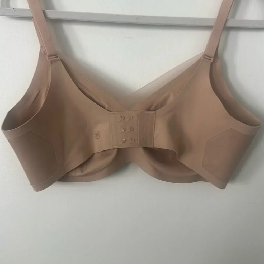 Honeylove lightly padded